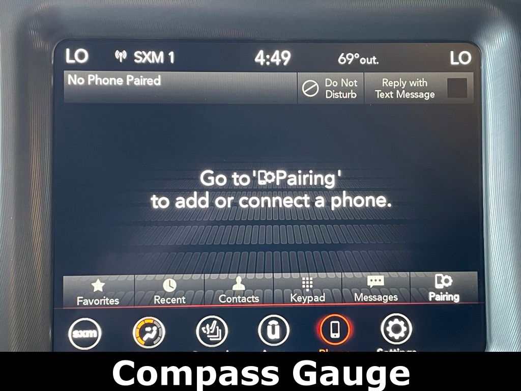 Vehicle image 33 of 41