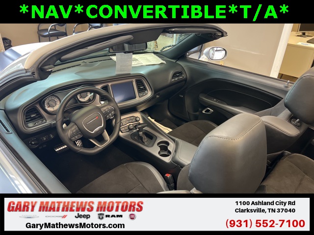 Vehicle image 10 of 28