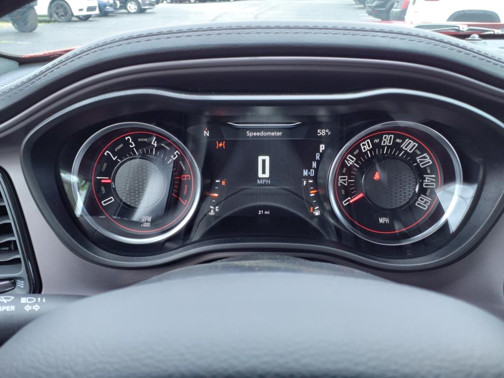 Vehicle image 13 of 32