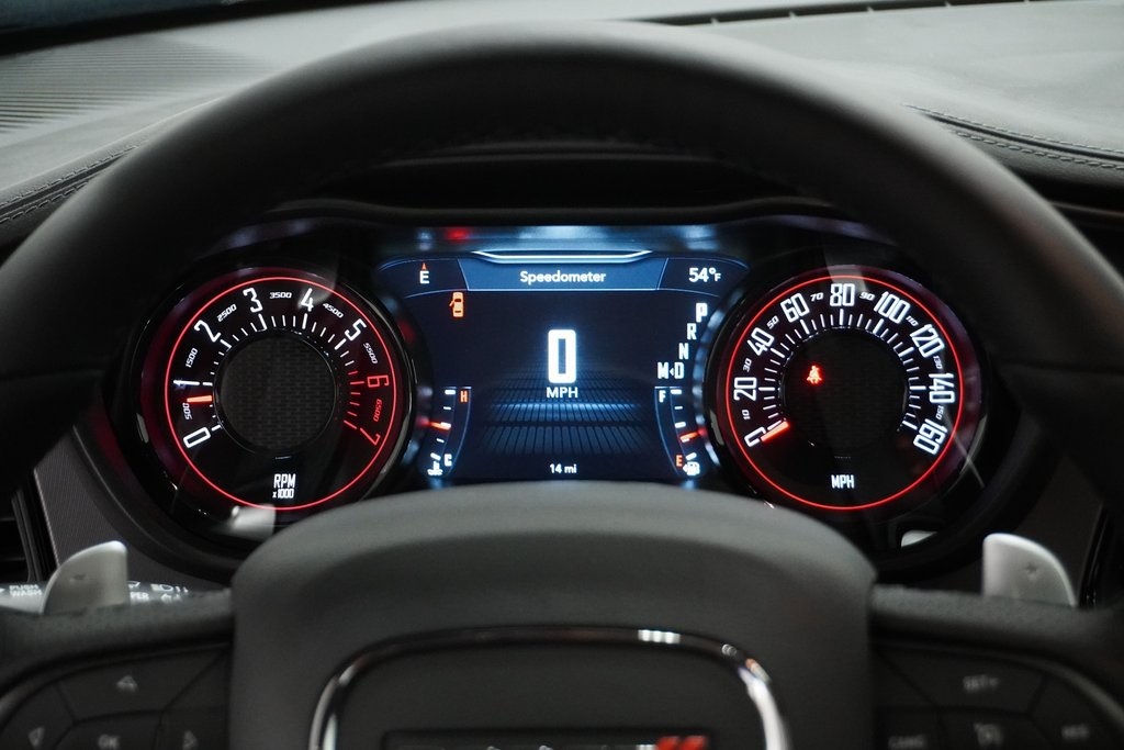 Vehicle image 22 of 27