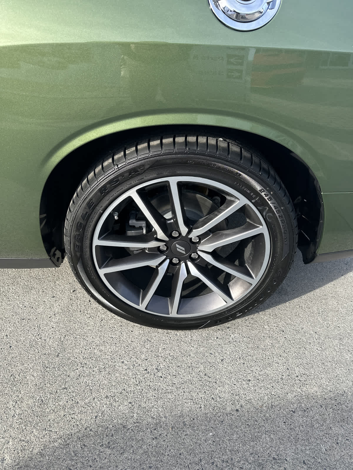Vehicle image 8 of 16