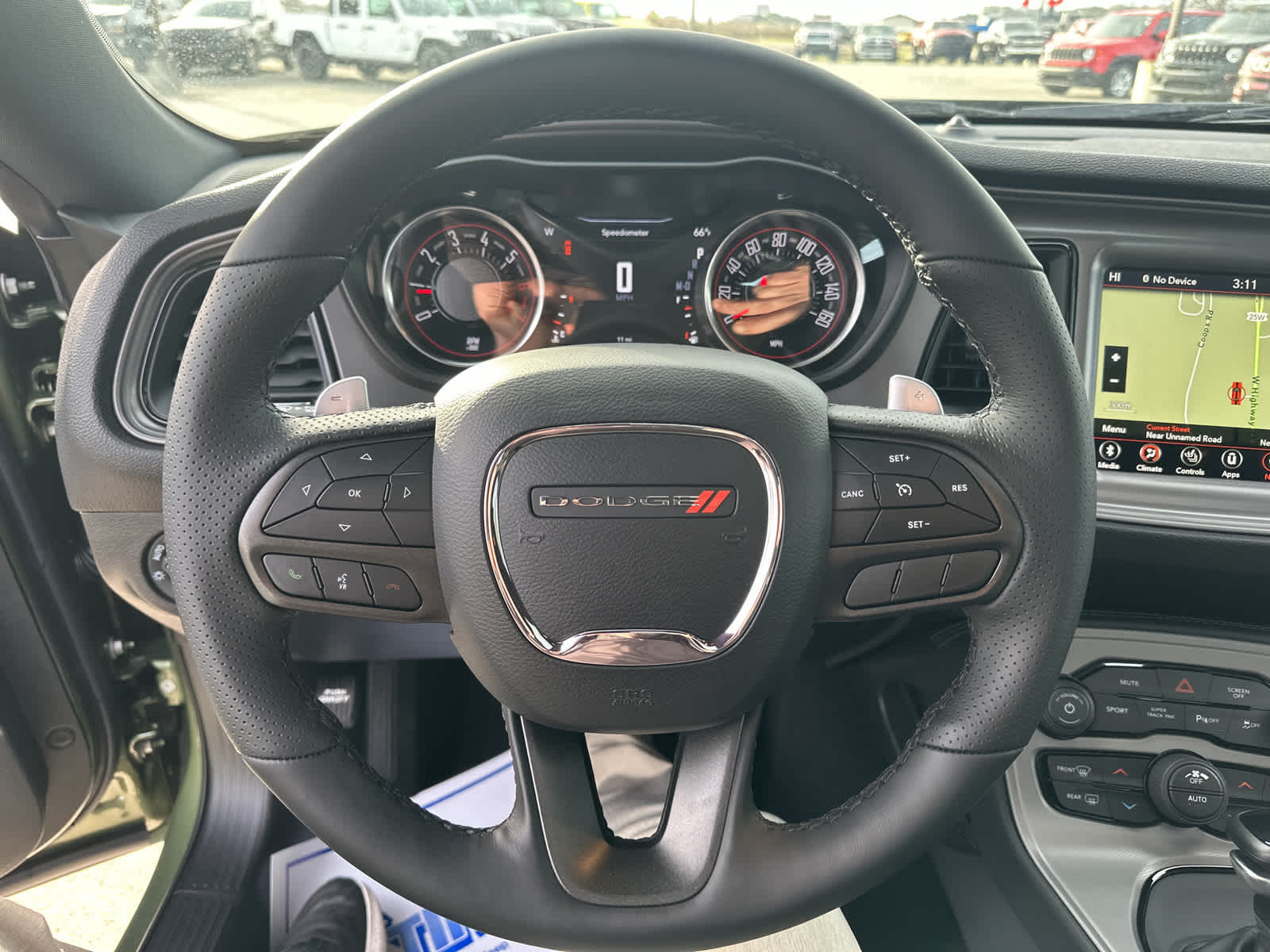 Vehicle image 15 of 16