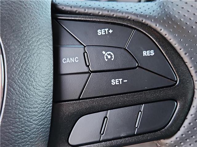 Vehicle image 18 of 20