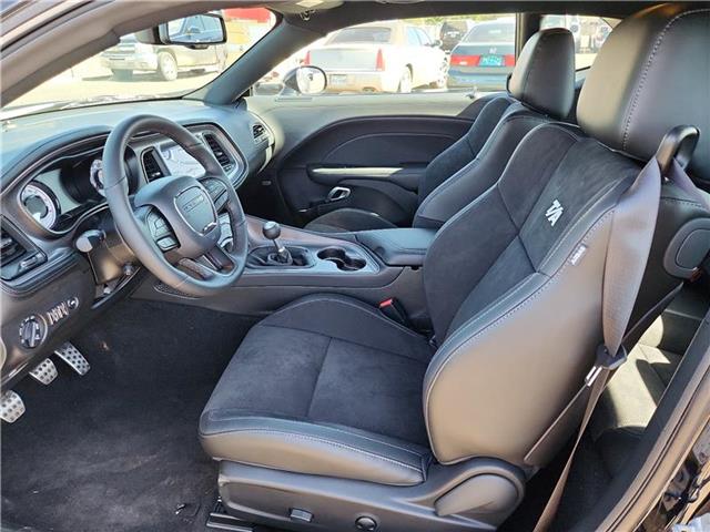 Vehicle image 14 of 20