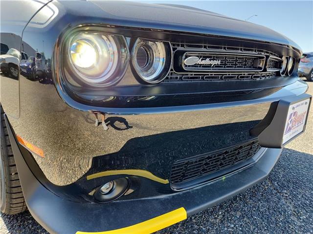 Vehicle image 8 of 20