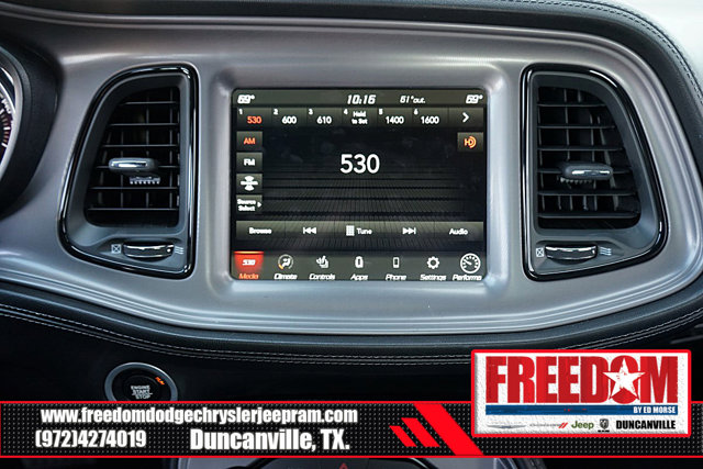 Vehicle image 20 of 43
