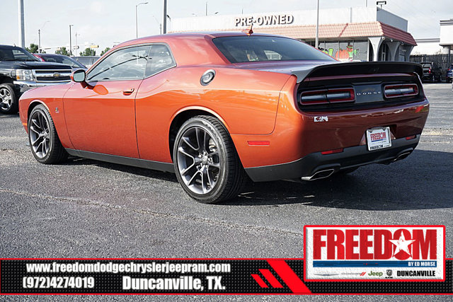 Vehicle image 7 of 43