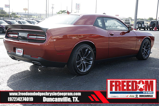 Vehicle image 5 of 43