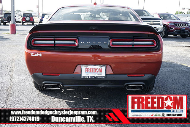 Vehicle image 6 of 43