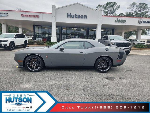 Vehicle image 7 of 21