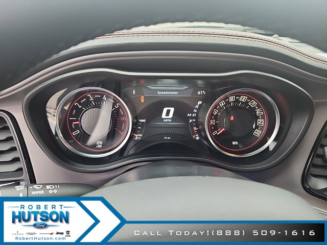 Vehicle image 20 of 21