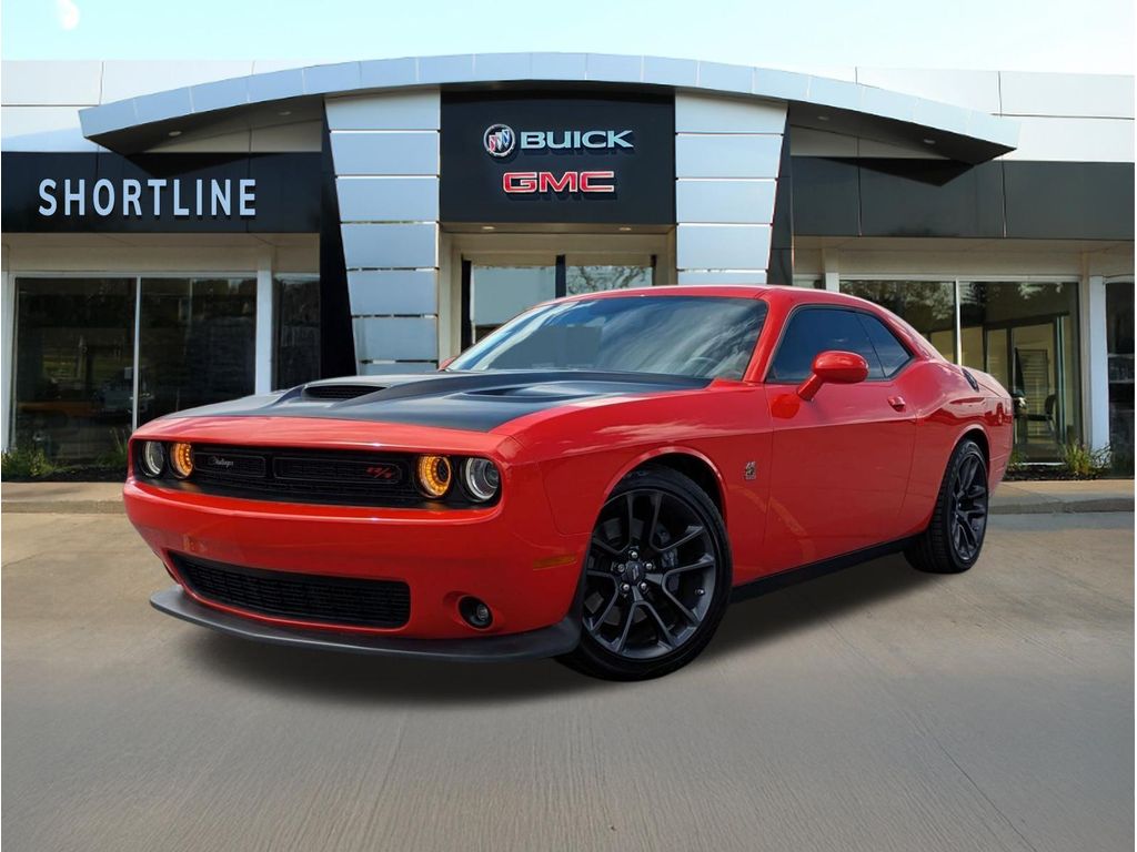 2023 Dodge Challenger R/T Scat Pack Image 2 of 37