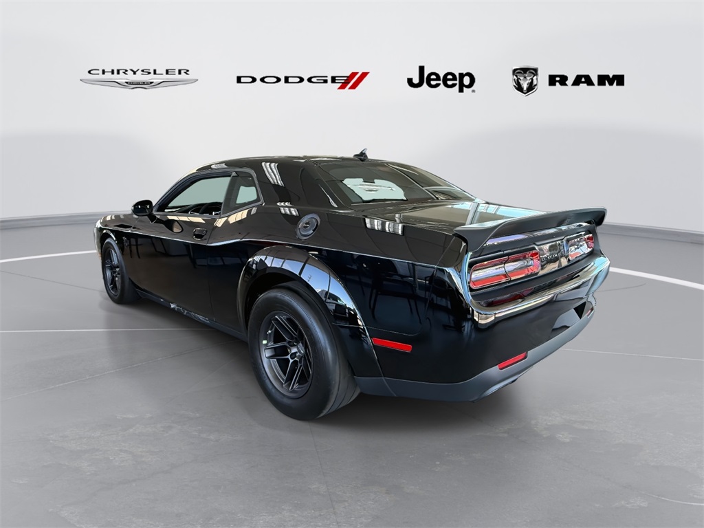 Vehicle image 5 of 46