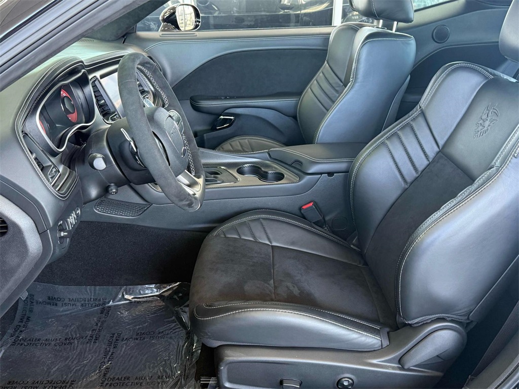 Vehicle image 20 of 46