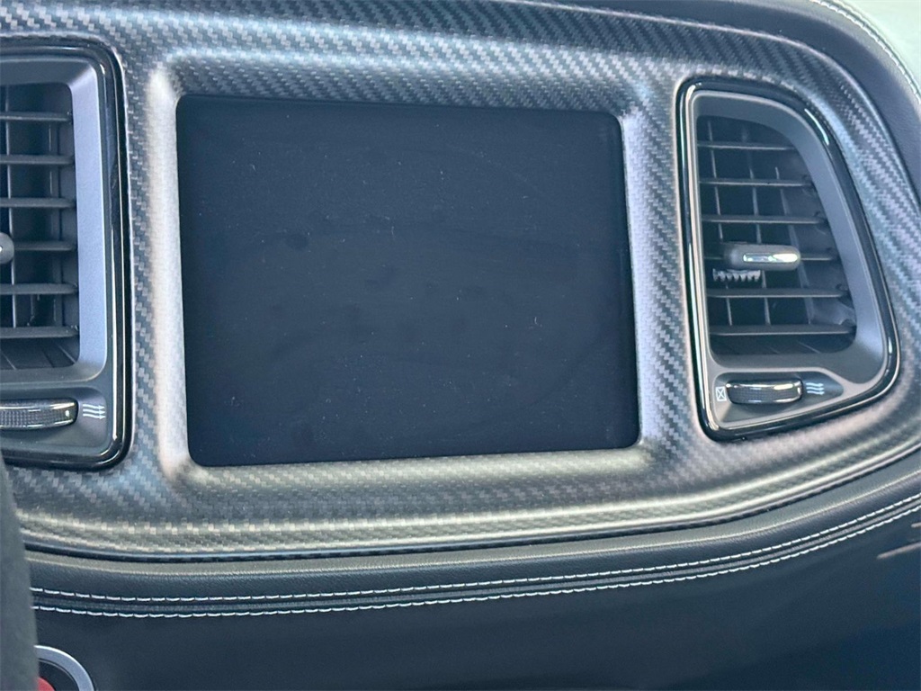 Vehicle image 42 of 46
