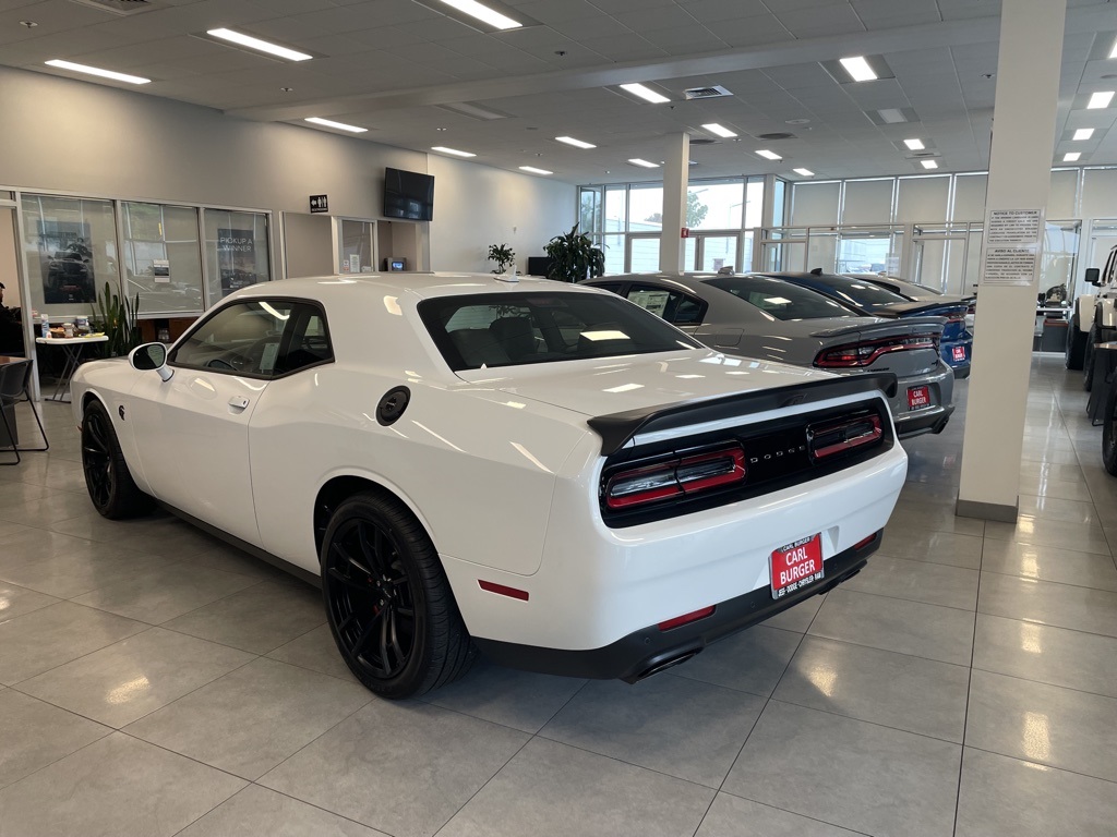 Vehicle image 5 of 29