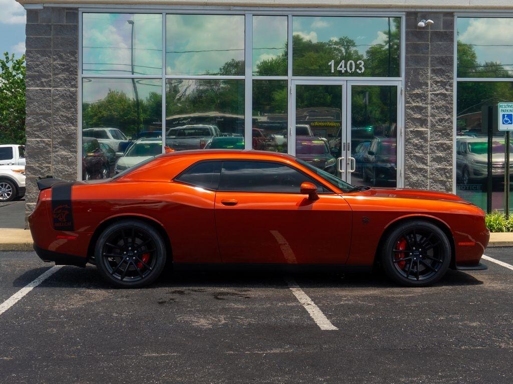 2023 Dodge Challenger SRT Hellcat Jailbreak Image 2 of 29