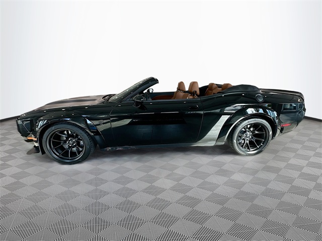 Vehicle image 2 of 19