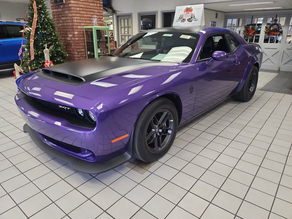 Vehicle image 2 of 16