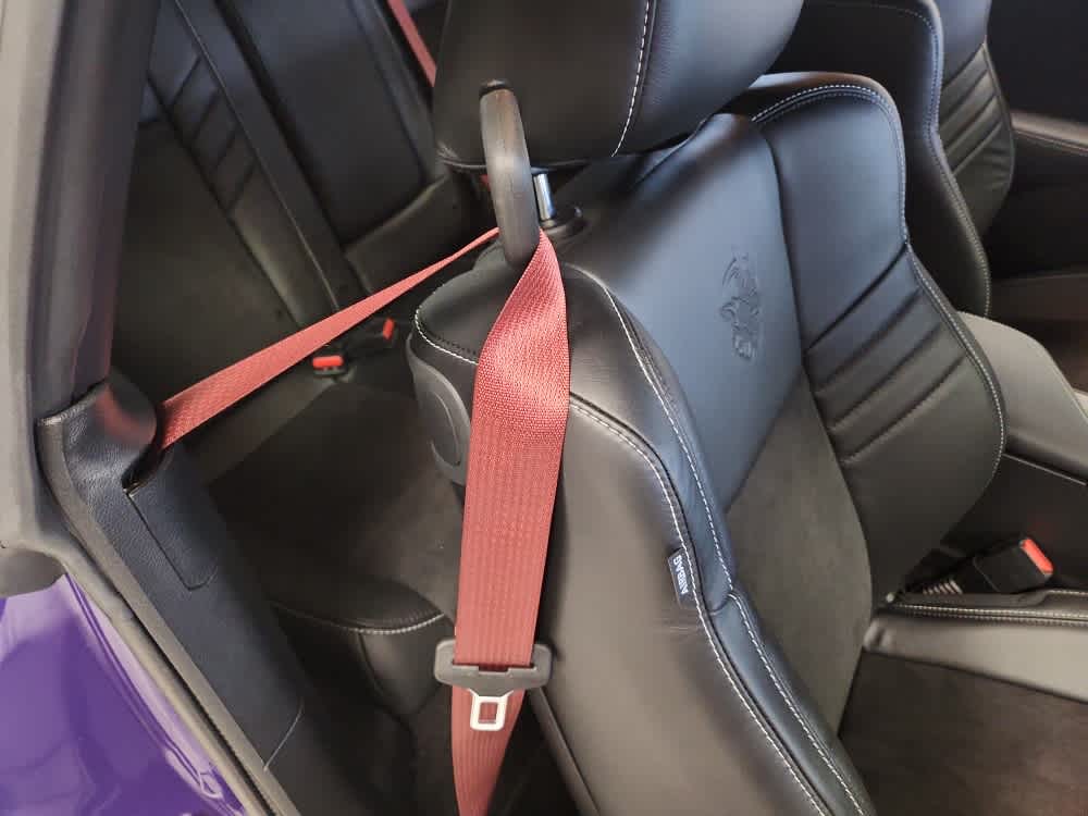 Vehicle image 10 of 16