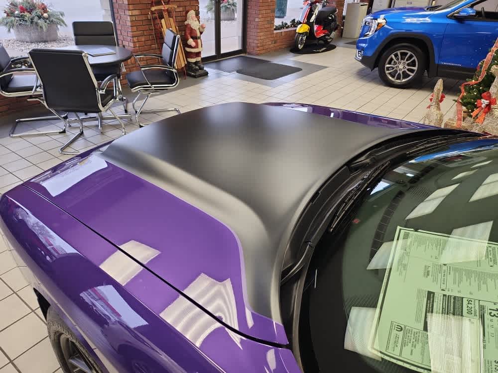 Vehicle image 15 of 16