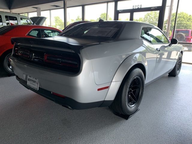 Vehicle image 5 of 33