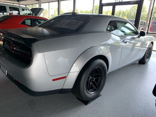 Vehicle image 6 of 33