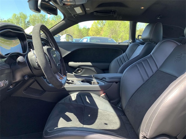 Vehicle image 11 of 33