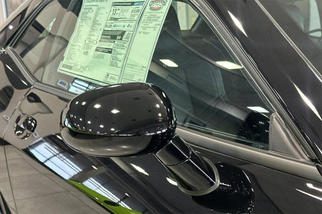 Vehicle image 6 of 20