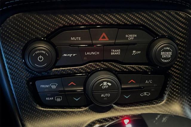 Vehicle image 15 of 20