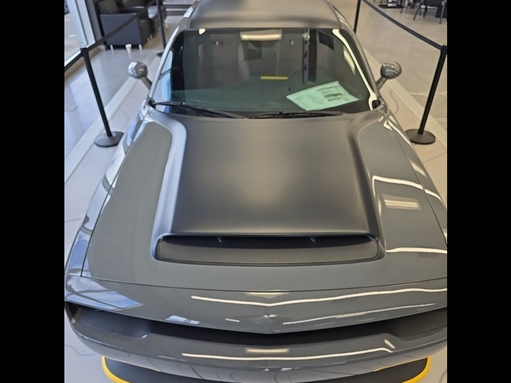 Vehicle image 19 of 35