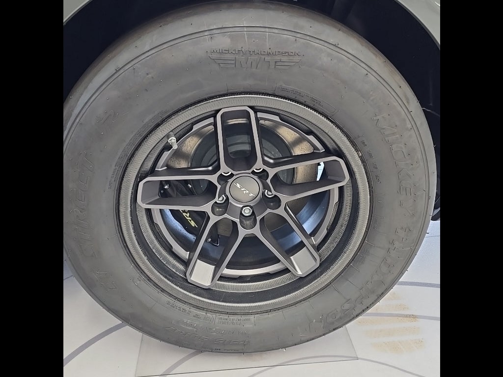 Vehicle image 9 of 35