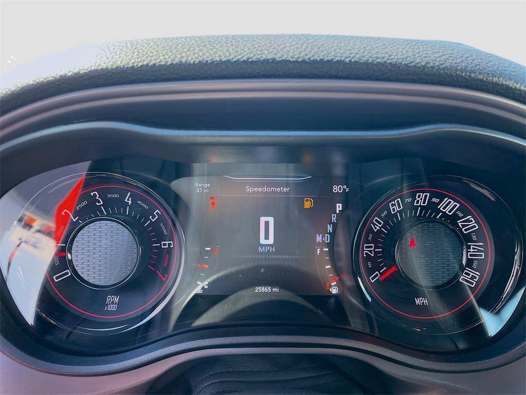 2023 Dodge Challenger SXT Image 12 of 19