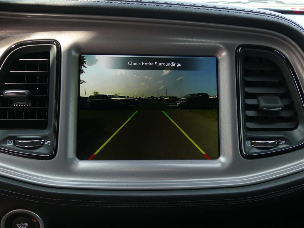 Vehicle image 13 of 17