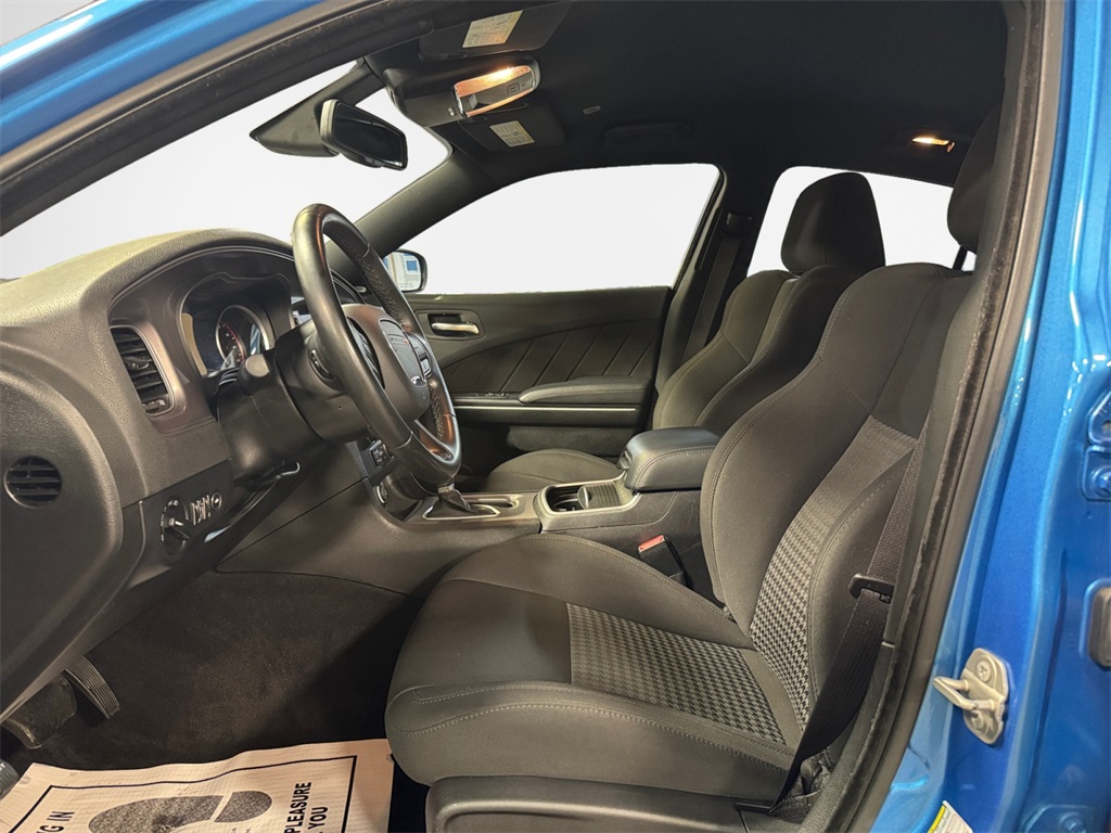 2023 Dodge Charger GT Image 14 of 32