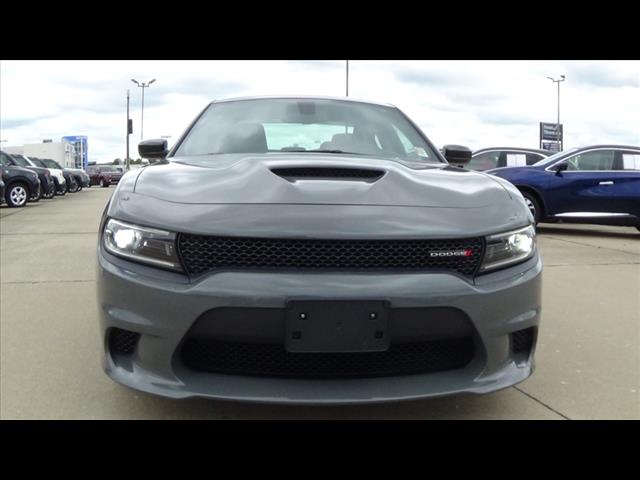 Vehicle image 3 of 25