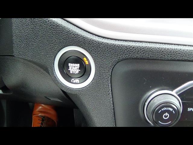 Vehicle image 24 of 25