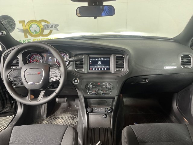 Vehicle image 12 of 27