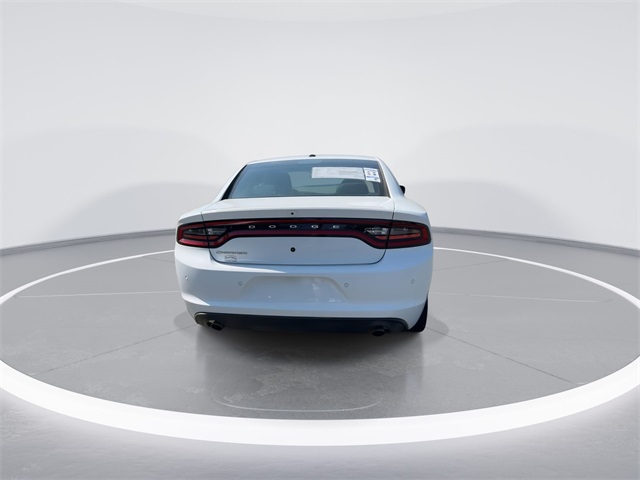 Vehicle image 11 of 38