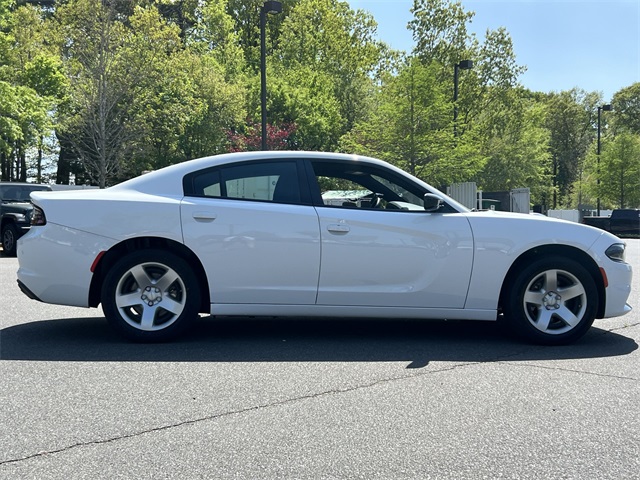 Vehicle image 7 of 38