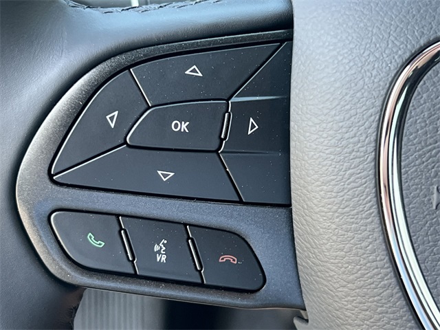 Vehicle image 29 of 38