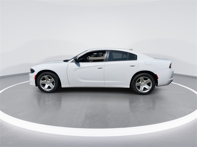 Vehicle image 15 of 38