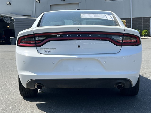 Vehicle image 12 of 38