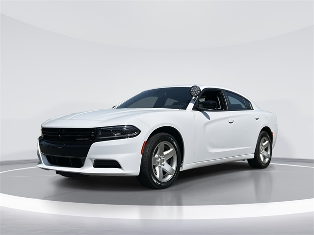 Vehicle image 2 of 38