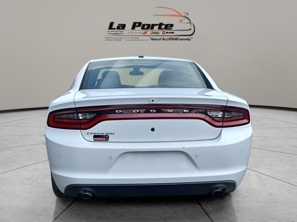 Vehicle image 12 of 40