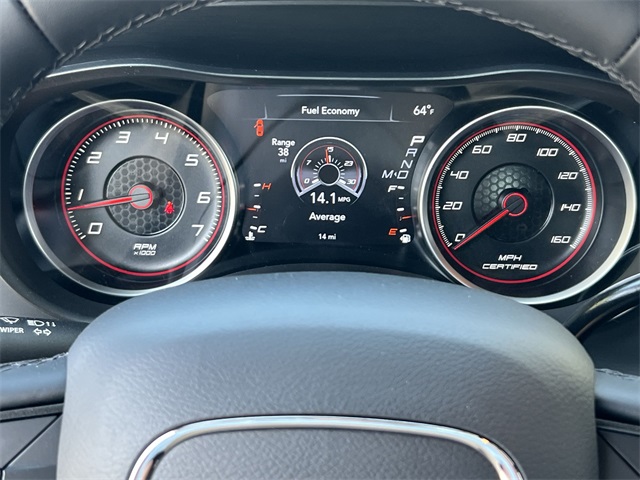 Vehicle image 24 of 37