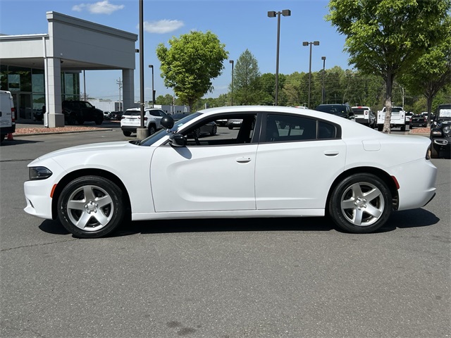 Vehicle image 16 of 37