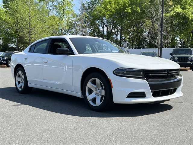 Vehicle image 5 of 37