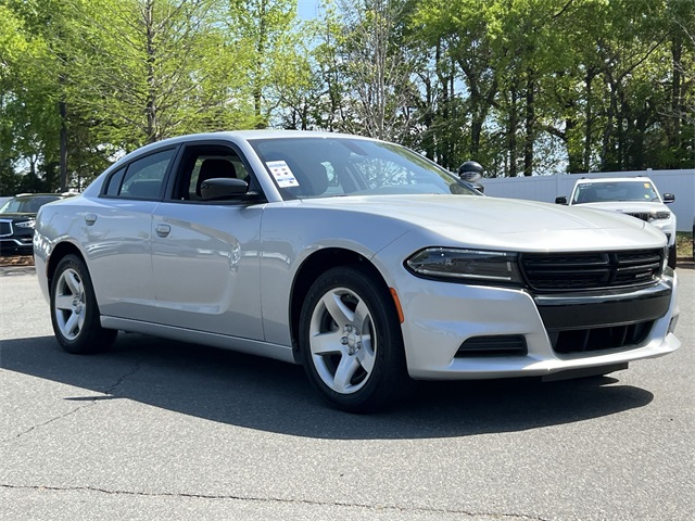 Vehicle image 7 of 41