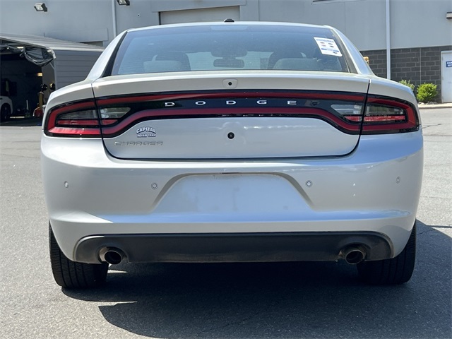 Vehicle image 12 of 41